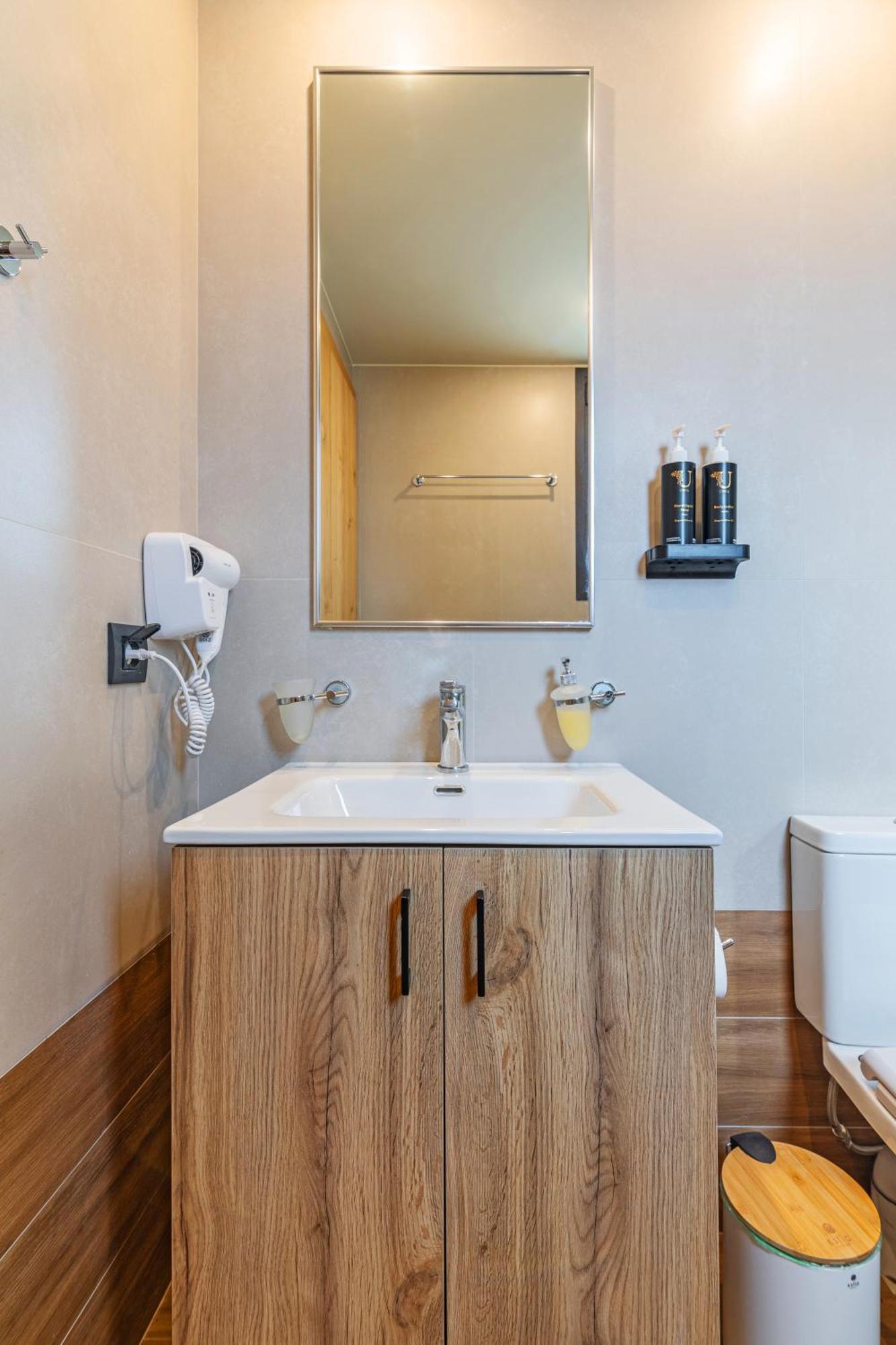 Doce Dioces , By Idealstay Experience Ligaria  Room photo